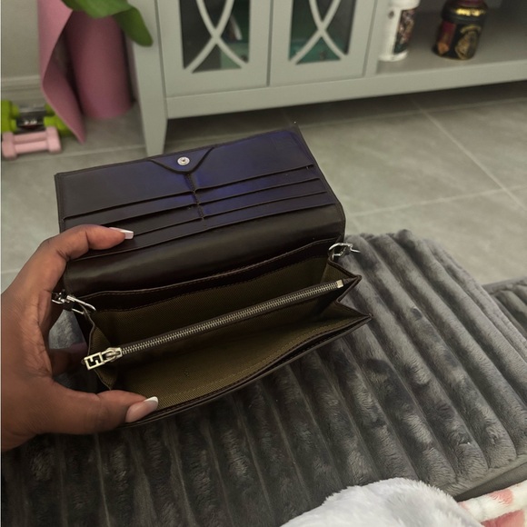 Fendi Brown and Black Wallet - Picture 5 of 7